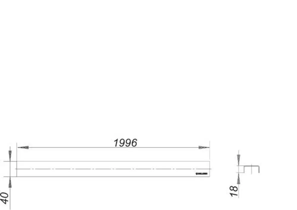Abdeckung von Dallmer in länglicher Form mit Abmessungen, die eine Gesamtlänge und -höhe von 1996 mm und 40 mm sowie eine Breite von 18 mm aufweisen.