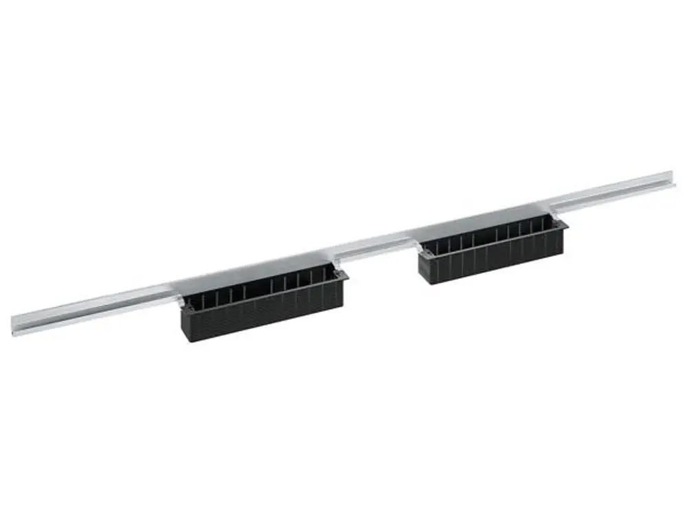 Dallmer Duschrinne mit zwei schwarzen Behältern und einer geraden, oberen Aluminiumleiste, ausgelegt zur Installation in Duschen oder Feuchträumen.