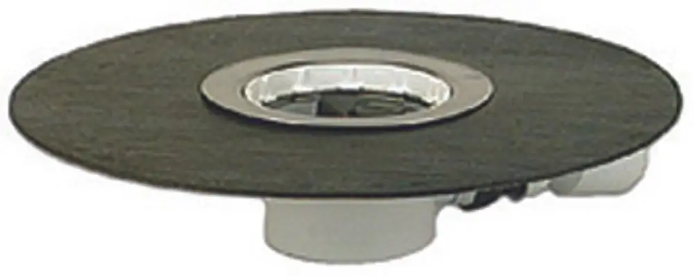 Ablaufgehäuse mit runder, flacher Abdeckung und zentraler Öffnung. Standardanschlüsse für Wasserabfluss. Dallmer-Produkt zur Verwendung in Abwassersystemen.