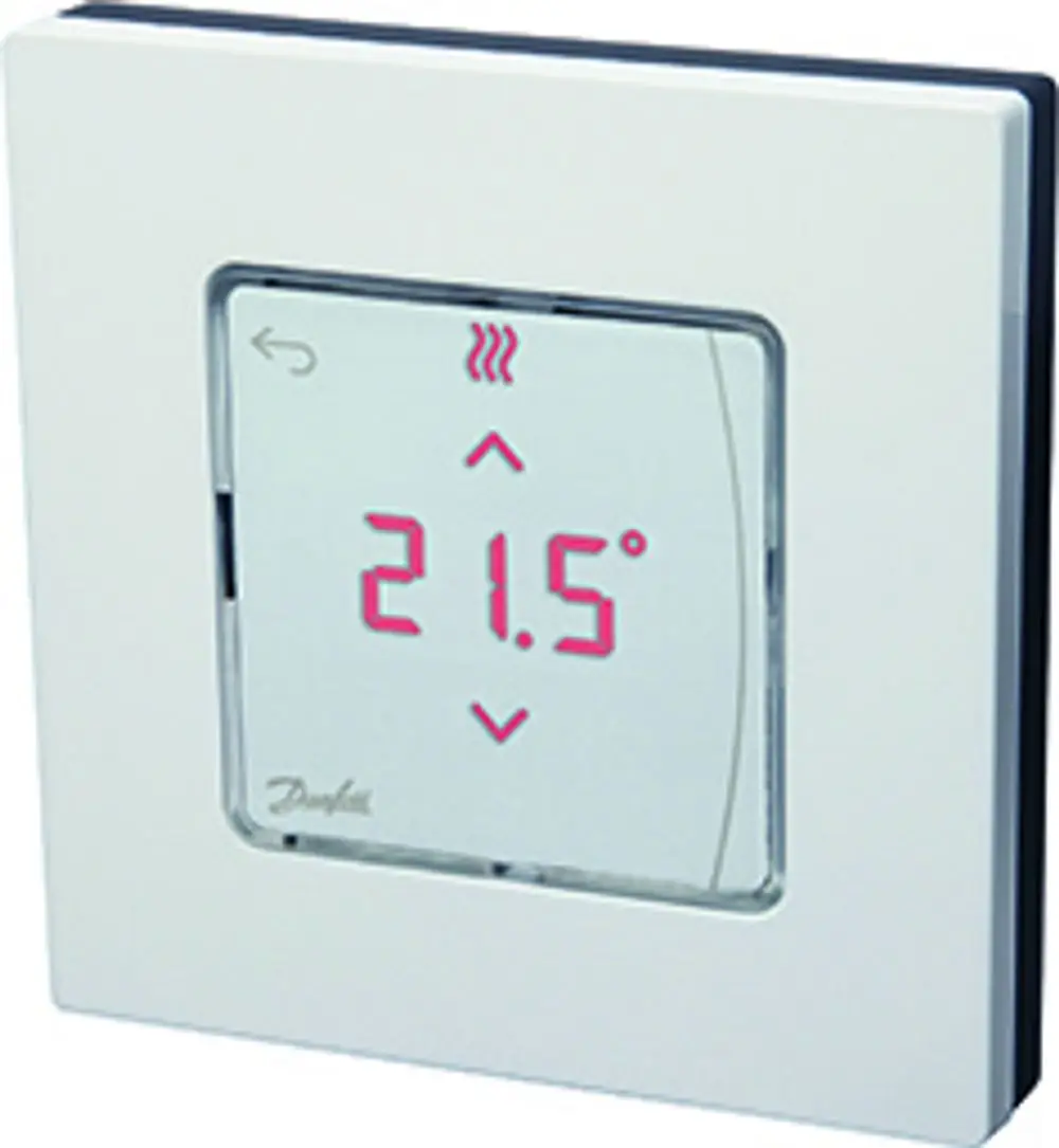 Weißer Wandthermostat mit LED-Display von Danfoss, Anzeige der Temperatur in Grad Celsius. Höhenverstellbare Temperaturregelung mit Tasten nach oben und unten.
