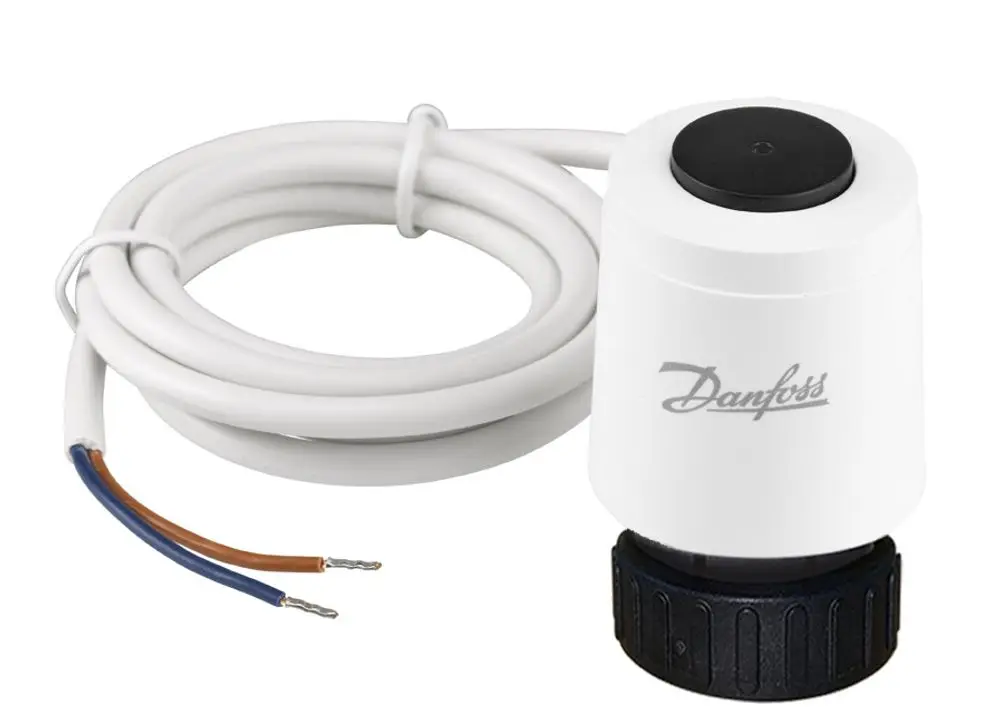 Weißer Stellantrieb von Danfoss mit einem Kabel und zwei Drähten, montiert auf einer schwarzen Basis.