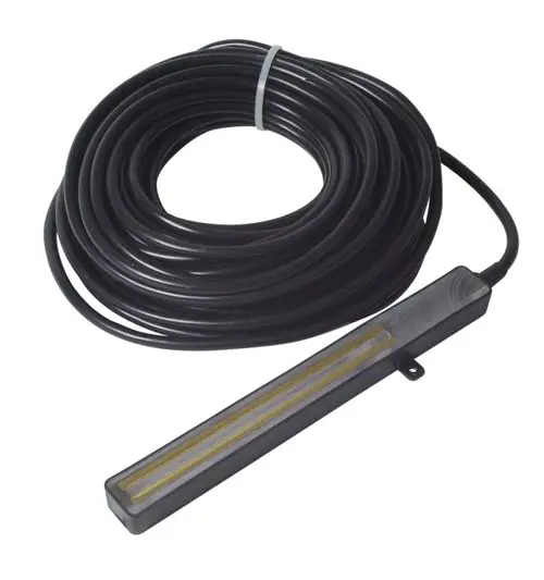 Feuchte- und Temperaturfühler mit schwarzem Kabel, hergestellt von Danfoss. Der Sensor ist für den Einsatz in feuchten Umgebungen geeignet und hat eine IP67-Zertifizierung.