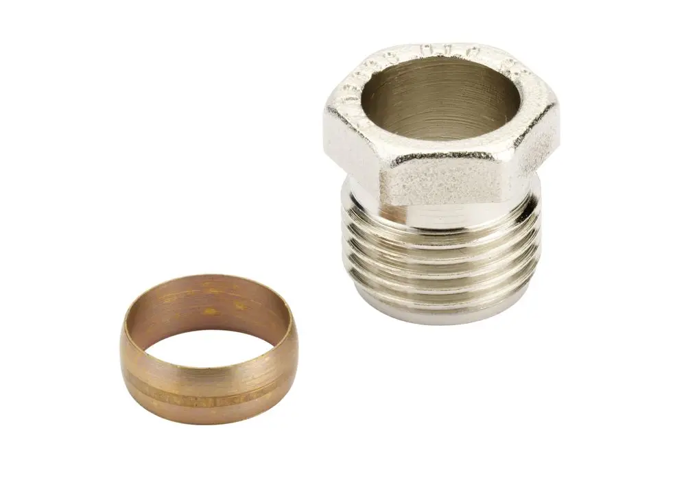 Klemmverbinder von Danfoss mit Außengewinde, geeignet für Verbindung von Stahl- und Kupferrohren. Enthält einen Verbindungseinsatz.