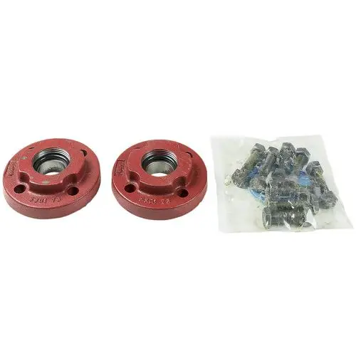 Zwei rote Flansche aus Metall nebeneinander, versehen mit Innengewinden. Daneben ein Beutel mit mehreren schwarzen Schrauben. Zubehör von Grundfos für Umwälzpumpen.