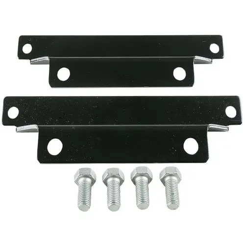 Montageplatte aus Metall mit vier Schrauben, geeignet für Grundfos Trockenläuferpumpen der TPD Serie, zur Befestigung der Pumpen an montierten Untergründen.