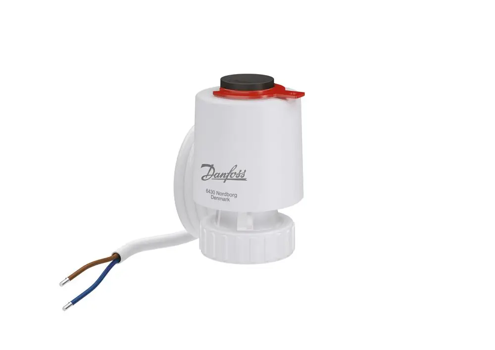 Danfoss Stellantrieb in weißer Ausführung mit rotem Drehknopf, zwei Anschlussdrähten in braun und blau, montierbar mit M30 x 1,5 Gewinde.