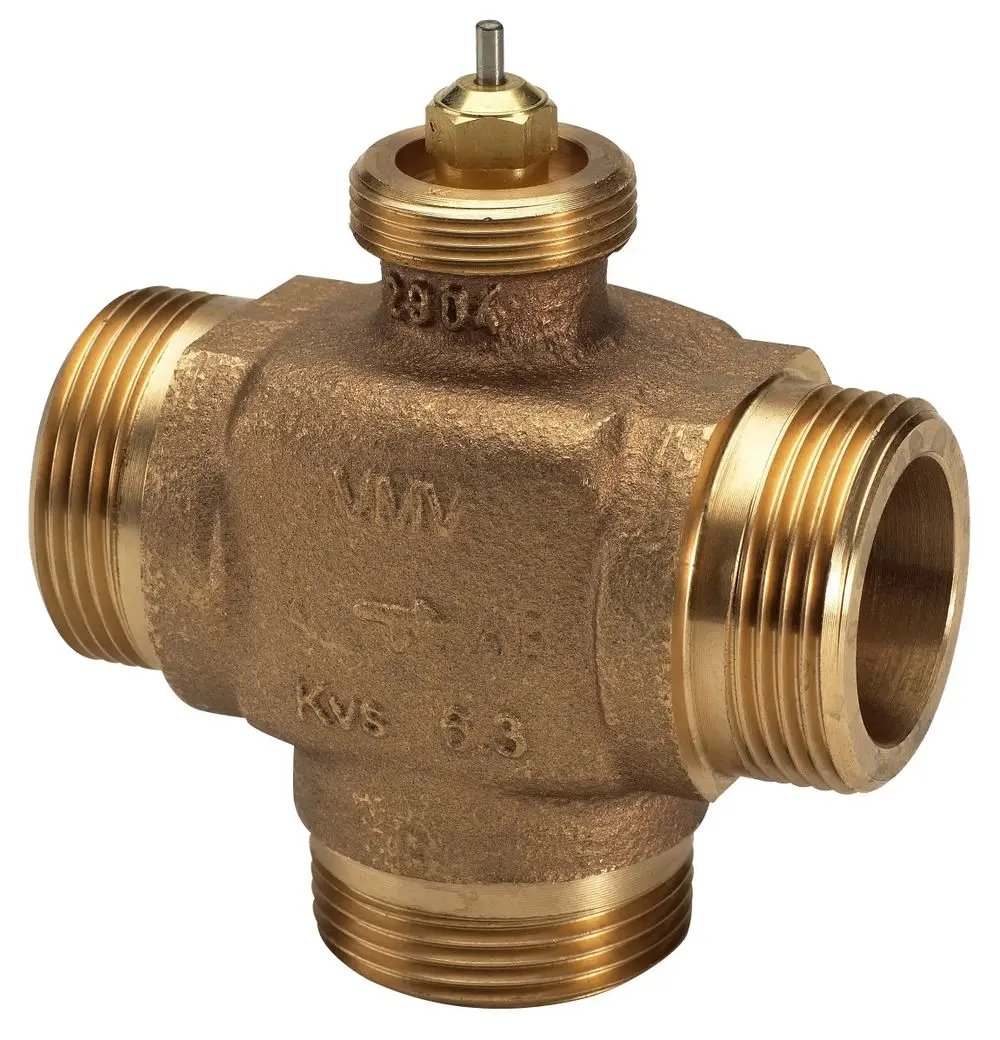 Danfoss 3-Wege-Ventil aus Messing mit drei Anschlüssen. Das Ventil hat Gewinde und ist für die Regelung von Wasserflüssen in Heizungs- oder Kühlsystemen geeignet.
