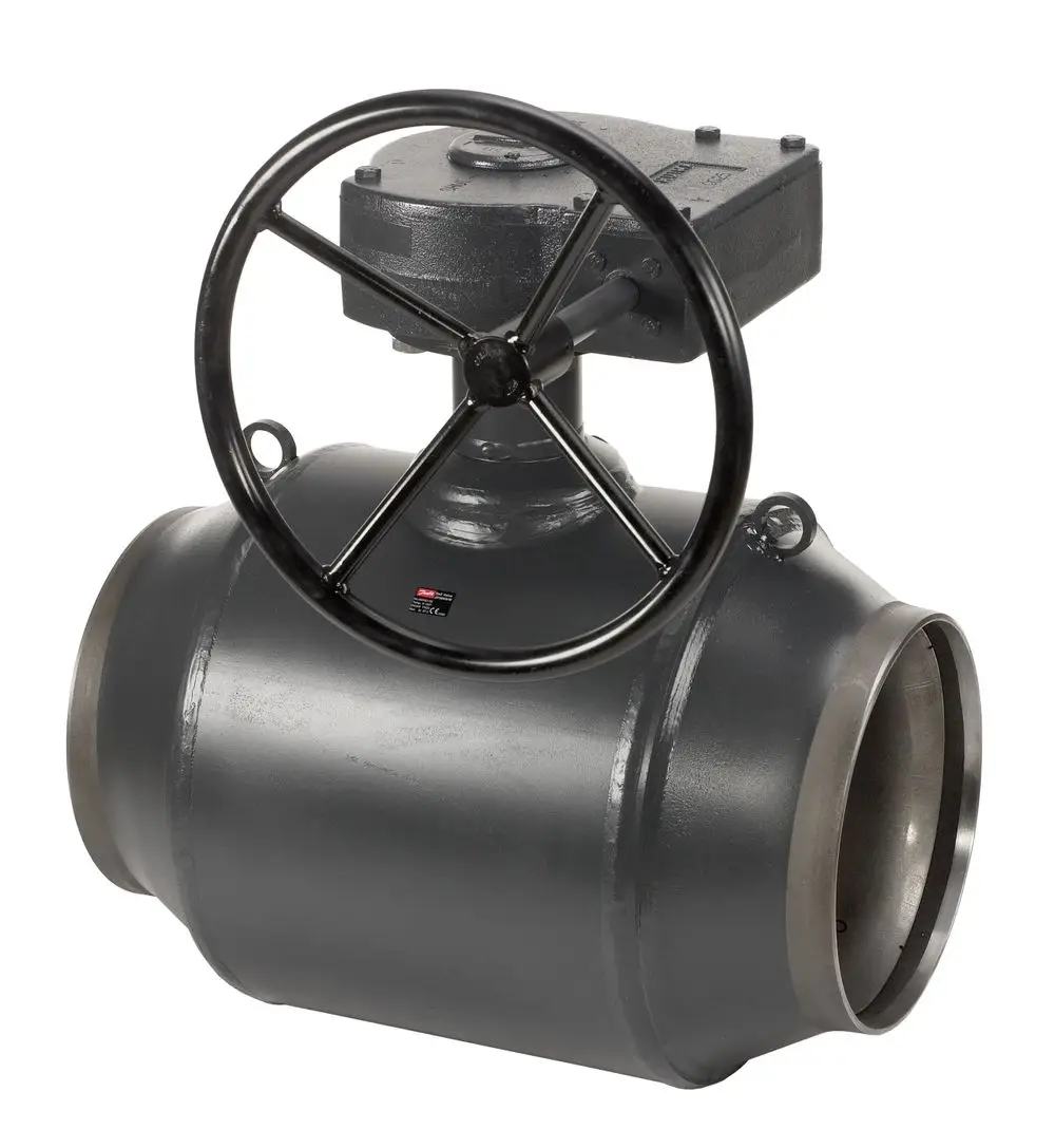 Kugelhahn mit Handrad, schwarzer Metallkörper, Anschlussöffnungen an beiden Enden. Erkennbar als Produkt von Danfoss.