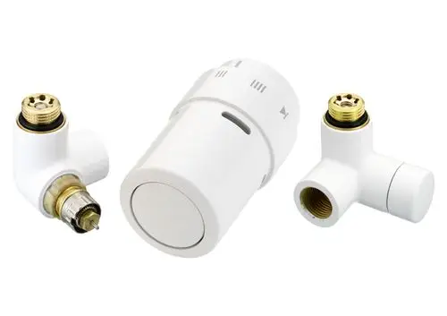 Weißes Ventilgehäuse von Danfoss mit zwei Anschlussstücken, einem geraden und einem abgewinkelten, dargestellt auf hellem Hintergrund.