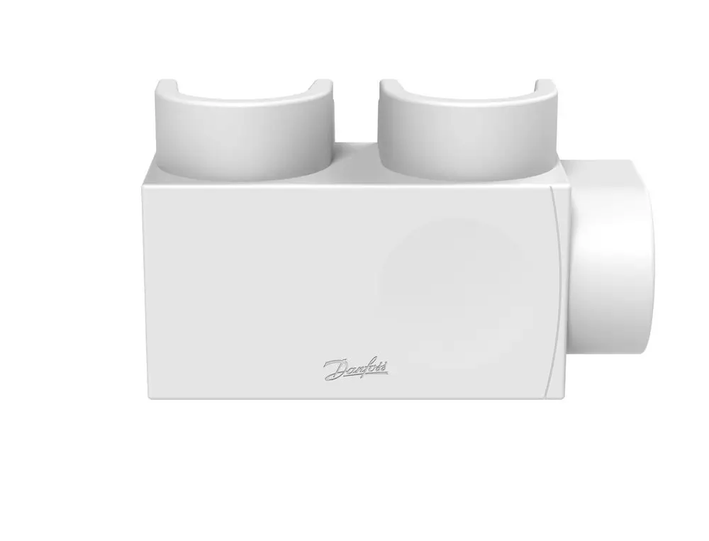 Weiße Kunststoffabdeckung mit zwei Aussparungen. Seitenansicht mit integrierter Anschlusstechnik. Hersteller Danfoss.