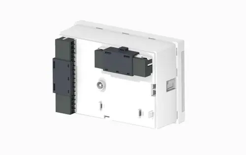 Einbausatz für Tafelmontage, der zu Danfoss ECL Comfort 296 gehört. Die Rückseite zeigt Anschlussmöglichkeiten und Montageschrauben für eine stabile Installation.