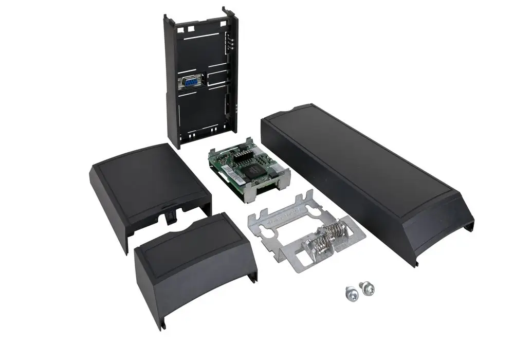 Bauteile eines elektrischen Moduls von Wilo, bestehend aus mehreren Kunststoff- und Metallteilen, einer Platine und Befestigungselementen.