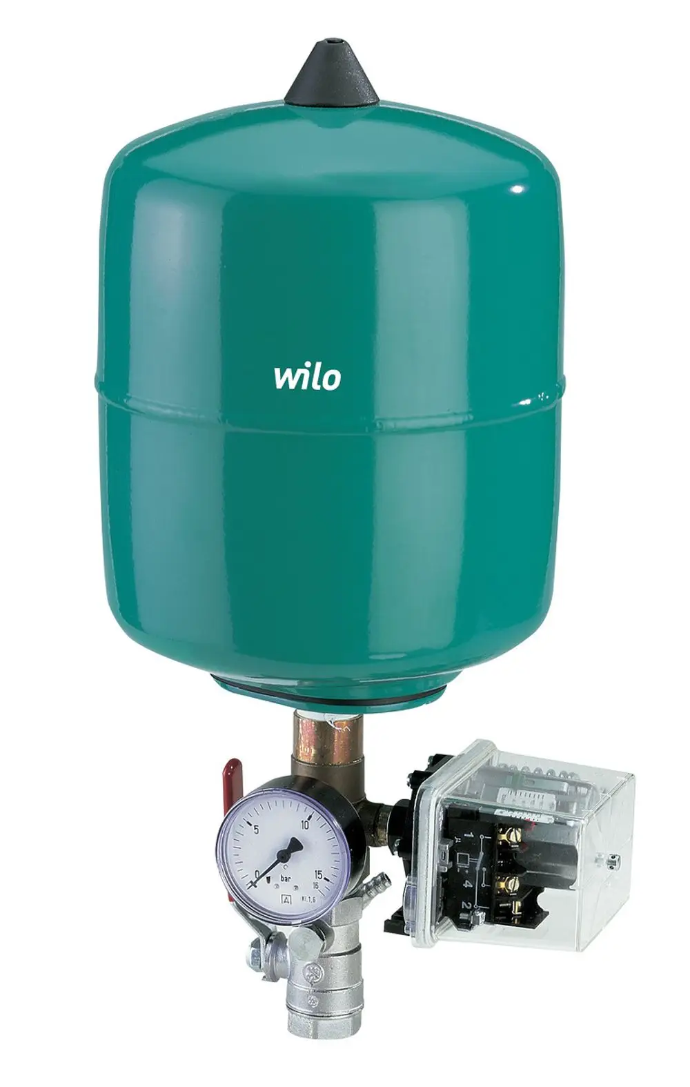 Druckregelung mit einem Wilo-Behälter. An der Unterseite befindet sich ein Manometer sowie ein Ventil. Das Gehäuse ist grün lackiert und der obere Teil misst den Druck.