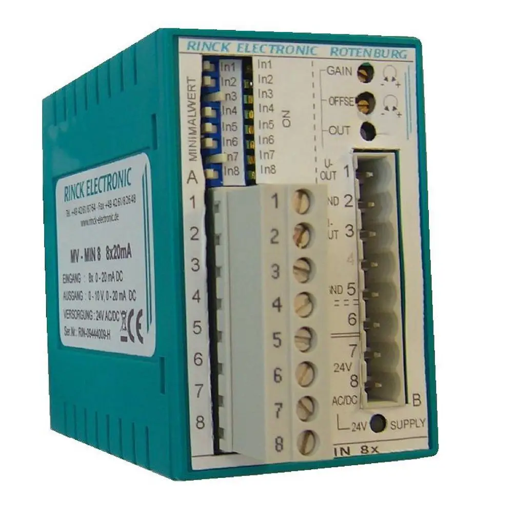 Wilo Steuergerät mit mehreren Eingängen und Ausgängen, ausgestattet mit Terminals für die elektrische Verbindung und Einstellmöglichkeiten für Gain und Offset.