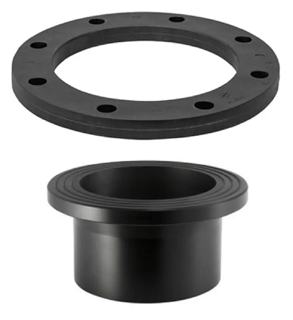 Zwei schwarze Kunststoffteile: ein Flansch mit Schraublöchern und ein zylindrischer Stutzen, das mechanische Zubehör von Wilo für Rohrverbindungen.