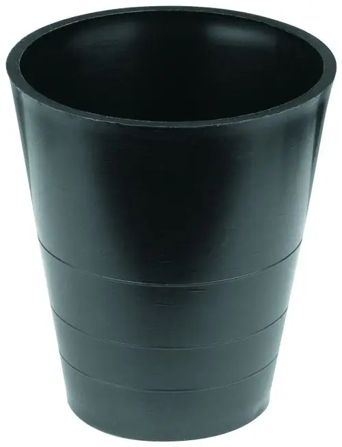 Schwarzer zylindrischer Behälter von Grohe mit glatter Oberfläche und eingeritzten Linien für bessere Handhabung, geeignet für Wassernutzung oder Pflanzgefäße.