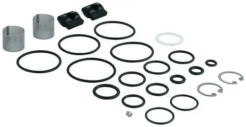 GROHE Dichtungsset mit verschiedenen O-Ringen, Dichtungen und Halterungen in unterschiedlichen Größen für sanitärtechnische Anwendungen.