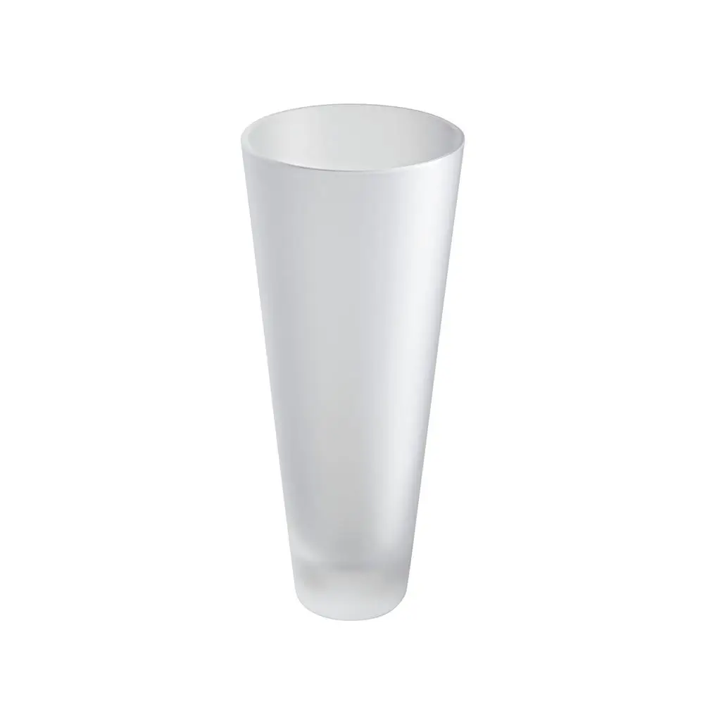 Weißer Zahnbecher aus Kunststoff mit einem modernen, konischen Design. Gefertigt von Hansgrohe, geeignet für Badezimmeranwendungen.