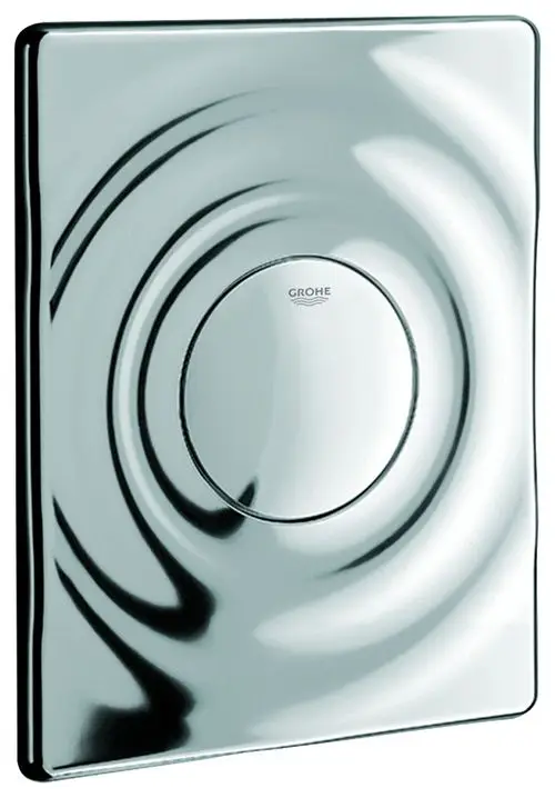 GROHE Betätigungselement in chrom für WC mit Druckknopf, quadratische Form und gewelltem Design, montiert an einer Wand.