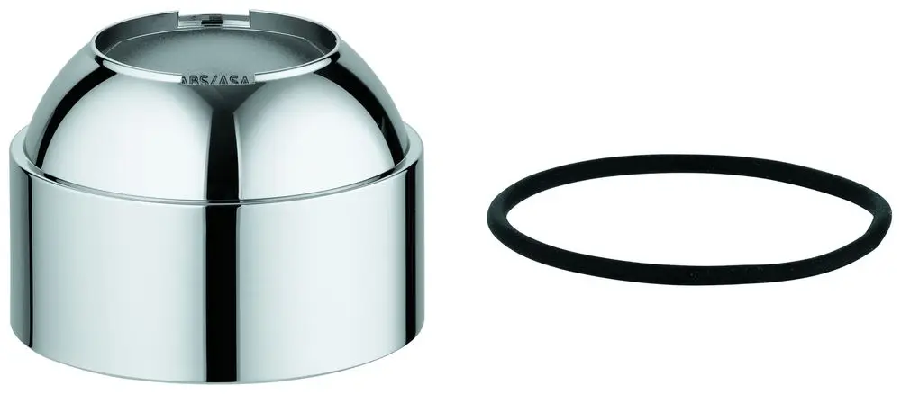 Grohe Kappe aus Chrom für Einhand-Spültischbatterien, runde Form mit glatter Oberfläche, daneben ein schwarzes Gummi-O-Ring.