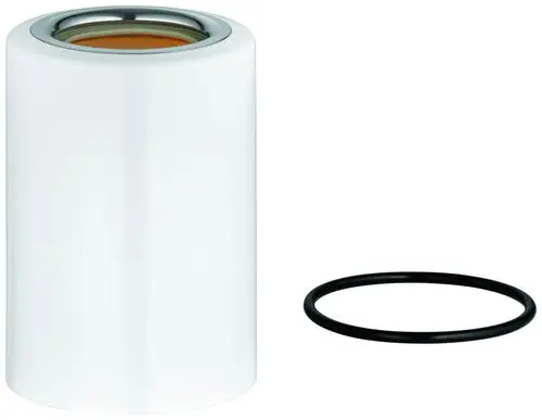 Weißer zylindrischer Deckel von Grohe mit metallischem Innenrand und schwarzem O-Ring daneben auf hellem Hintergrund.