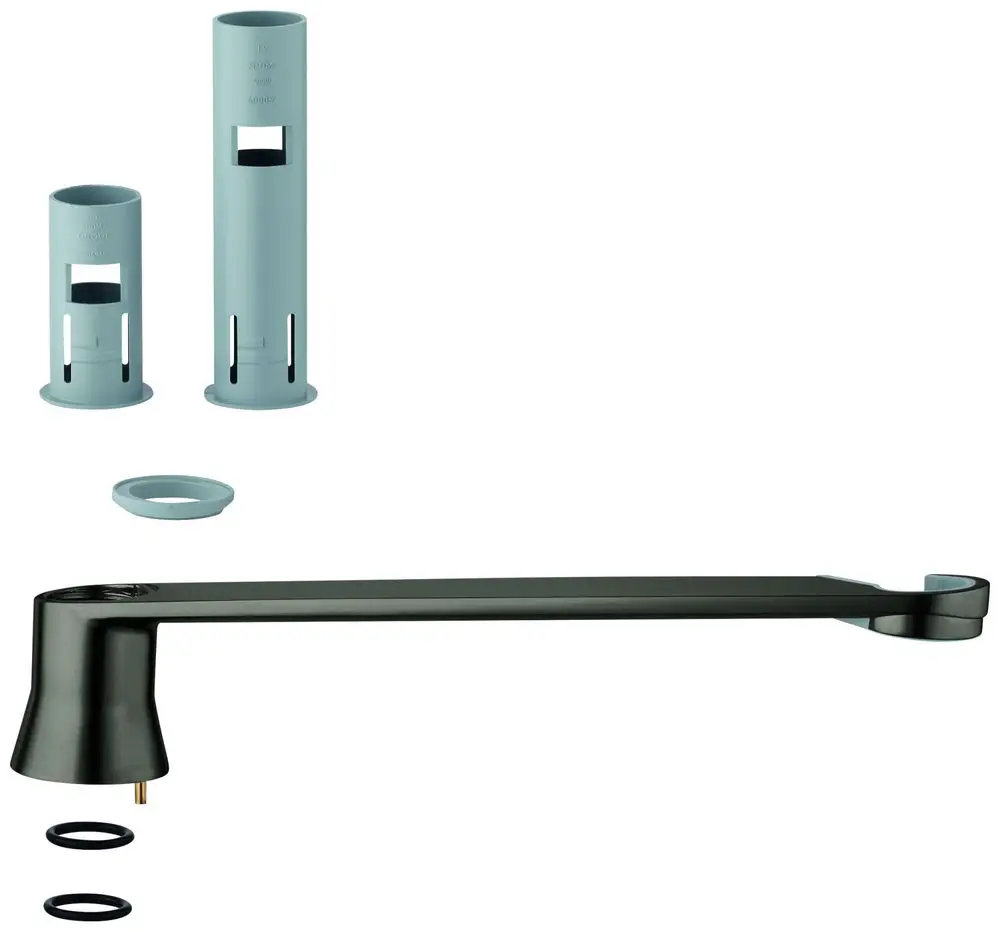 Montierte GROHE Spülbrause Halterung in Hartgraphit mit zwei einsatzbereiten Haltern und Dichtungsringen für die Installation.