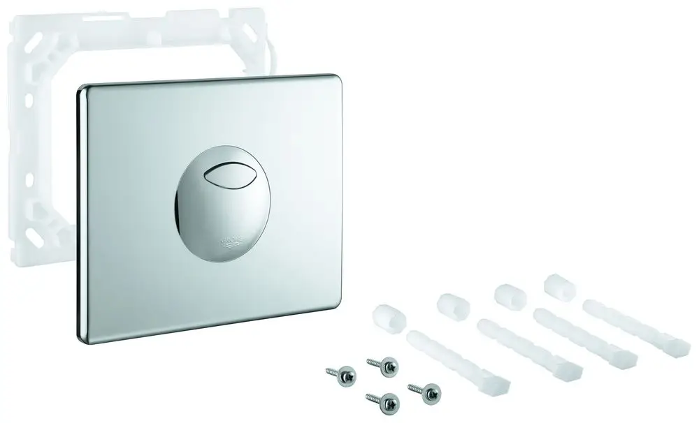 Grohe WC-Betätigung in Chromfarbe bestehend aus einer Betätigungsplatte, einem Montageelement sowie dazugehörigem Montageset. Alle Teile liegen auf weißem Hintergrund.