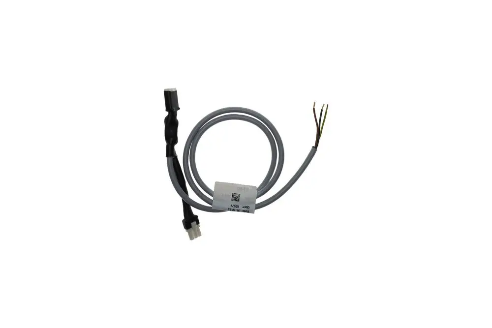 Brötje Anschluss-Set mit einem Stecker und drei frei liegenden Kabeln, zur Verwendung in einem Heizsystem, vermutlich für eine Fußbodenheizung.