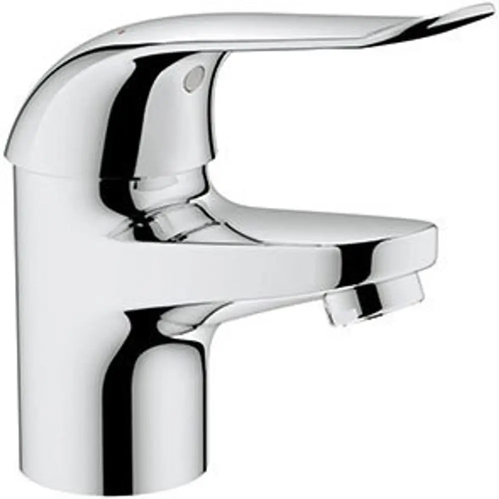 Chromfarbener Wasserhahn von Grohe mit einem glatten Körper und einem Hebel zur Steuerung des Wasserauslasses. Ideal für die Verwendung in Badezimmern oder Küchen.