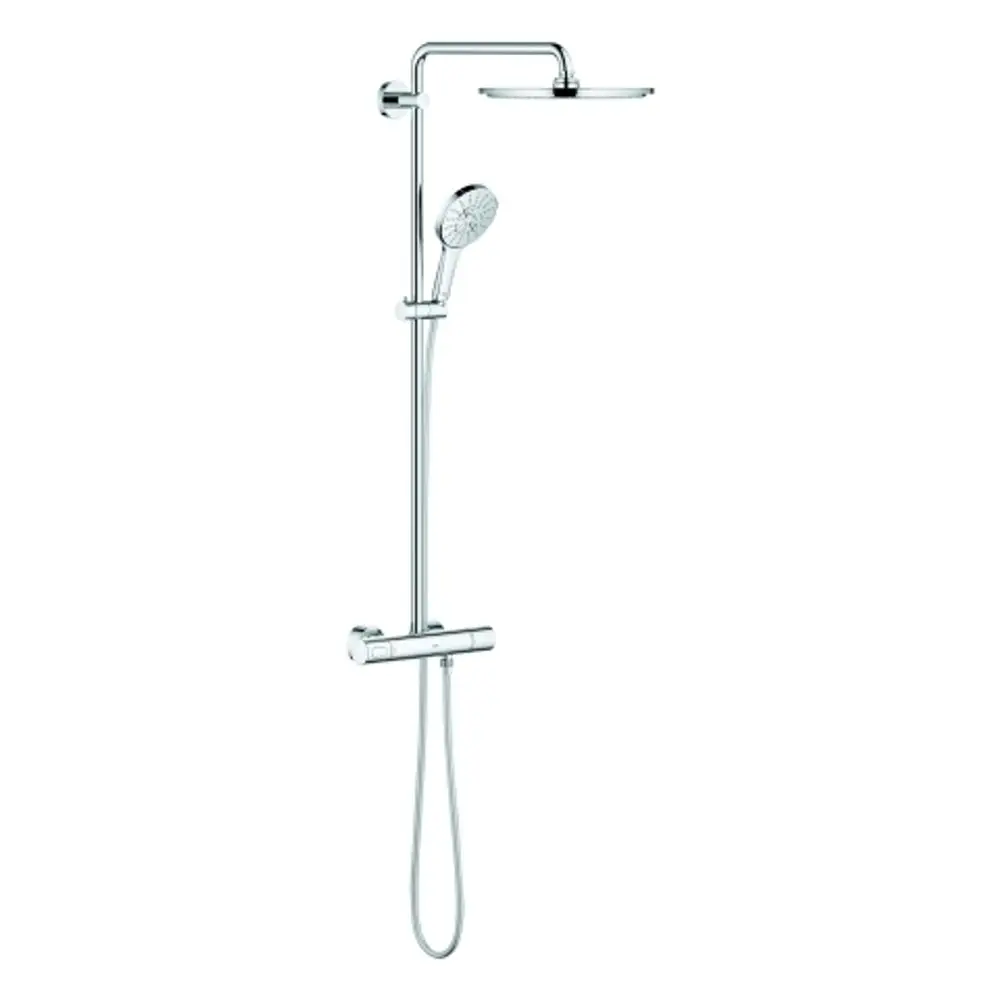 Duschsystem von Grohe mit oberer Regendusche und Handbrause, montiert an einer Wand mit verchromten Elementen und einem Thermostat zur Temperaturregelung.