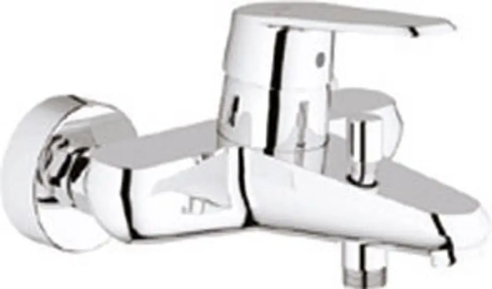 Grohe Einhand-Wannenbatterie in Chromausführung mit Wandmontage. Die Armatur verfügt über einen Hebel und einen Wasseranschluss.
