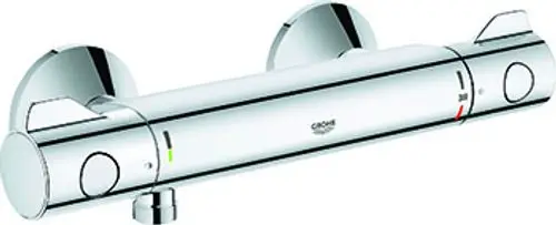 Wandmontierte Brausebatterie in Chromoptik von Grohe mit zwei Verstellknöpfen für Wassertemperatur und Durchfluss sowie einem Anschluss für die Dusche.