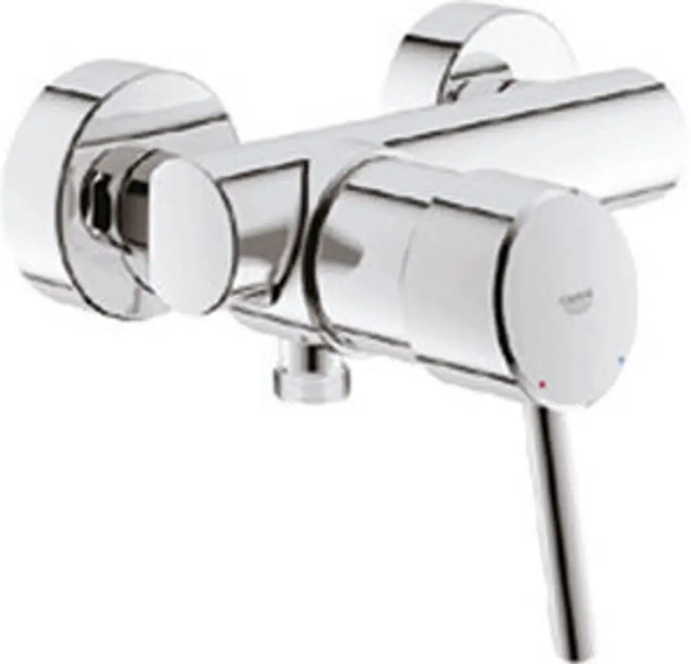 Grohe-Wannenarmatur in chromfarbener Ausführung mit zwei Drehgriffen zur Temperatureinstellung und einem zentralen Auslauf. Wandmontage.