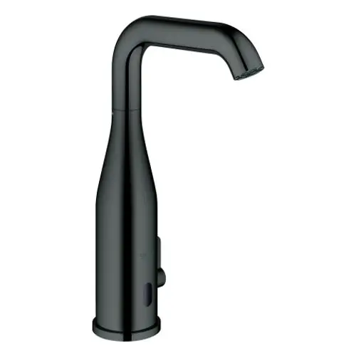 Schwarzer Wasserhahn mit schmalem Auslauf und seitlichem Bedienknopf, präsentiert von Grohe. Das Design ist ergonomisch und modern.