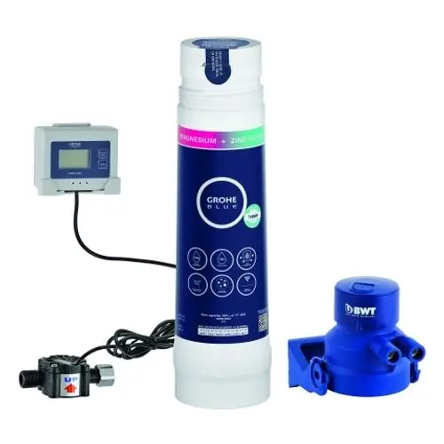 GROHE Wasserfilter-System mit Magnesium- und Zinkfilter, Steuergerät und Anschlussventil. Kompakt und für die Installation in Wasseranlagen geeignet.