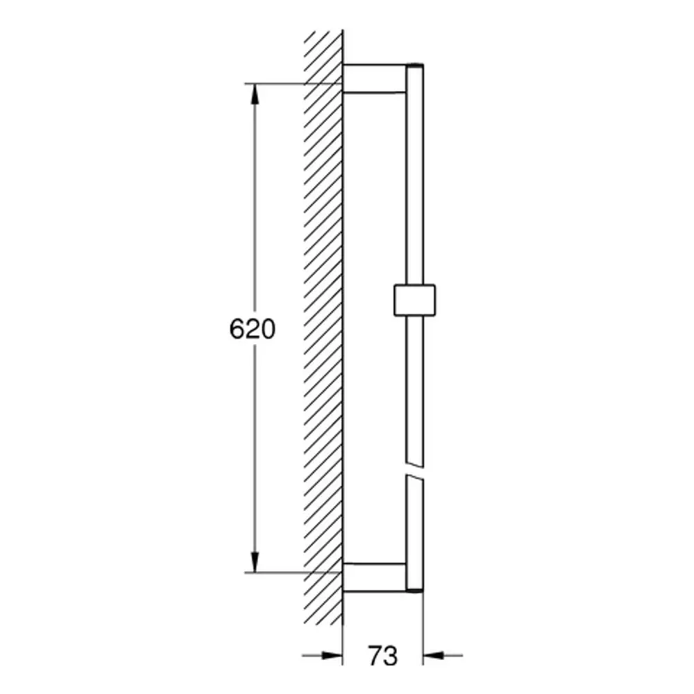 GROHE Brausestange mit einem senkrechten Design, sichtbar in Chromoptik, montiert an einer Wand mit Längsrippen.