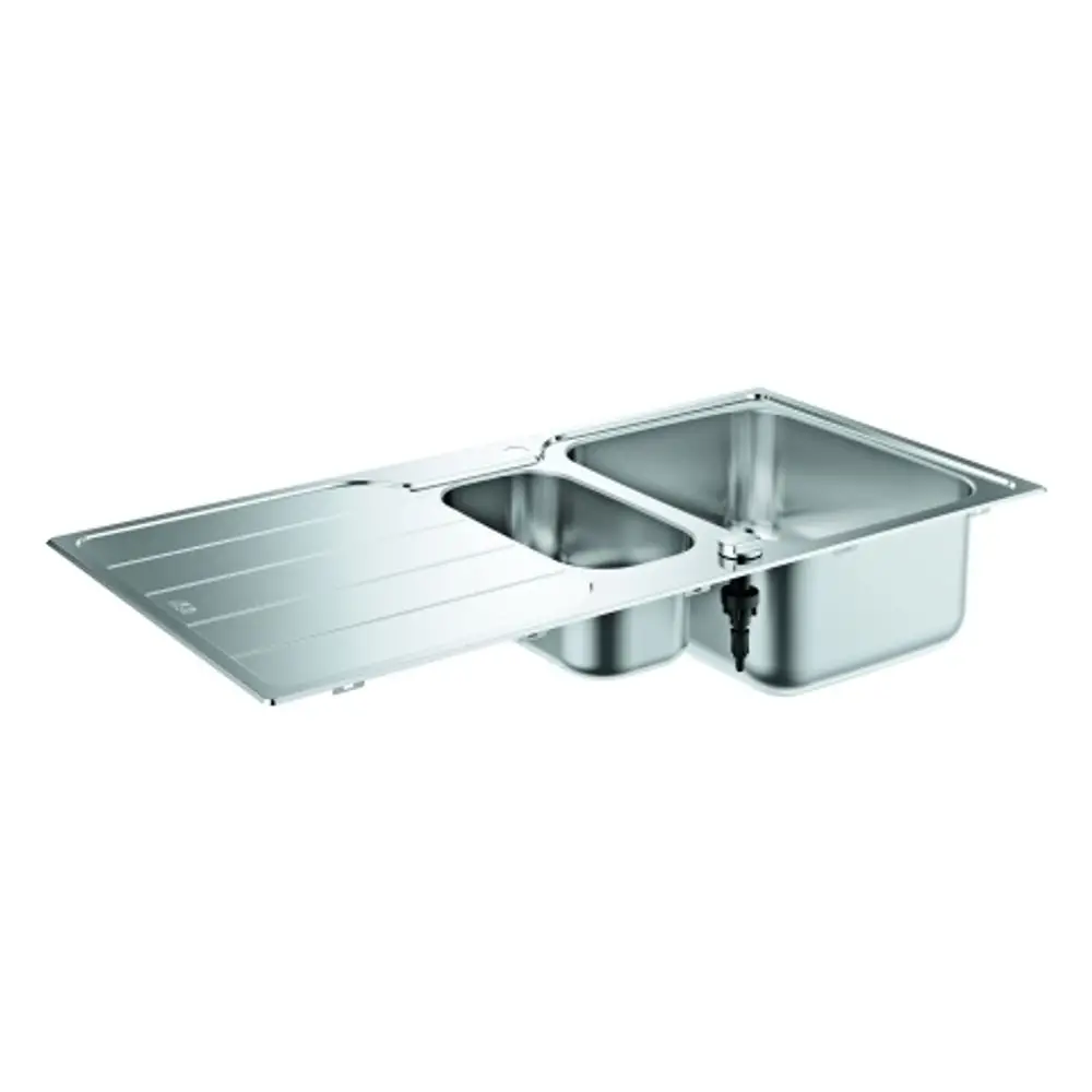 Edelstahlspüle von Grohe mit zwei Becken und integrierter Abtropffläche. Die Oberfläche ist glatt und hat eine moderne Gestaltung.