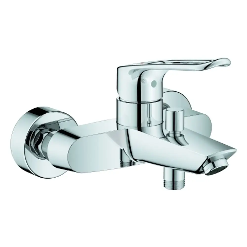 Grohe Wandarmatur für Badewanne in chrom, mit einem offenen Hebel zur Steuerung des Wasserflusses. Das Design ermöglicht die Wandmontage.