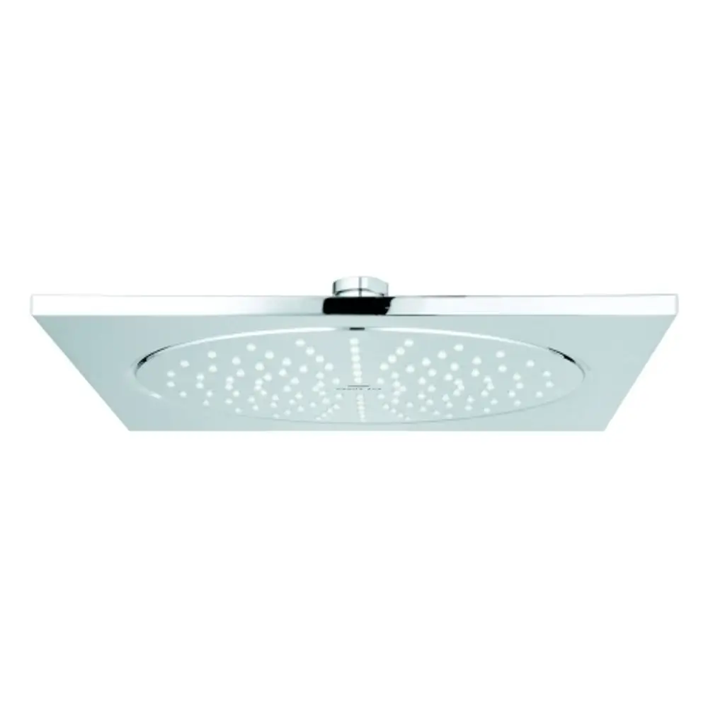 Grohe Kopfbrause mit flacher, quadratischer Oberfläche und runden Wasserlöchern. Die Oberfläche ist in einem glänzenden Chrom-Finish gehalten.