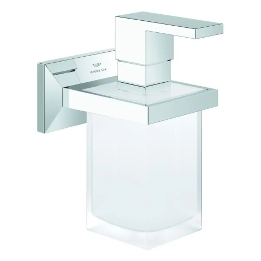 Grohe Seifenspender mit wandmontierter Halterung in chrom. Der Behälter ist transparent und hat eine klare, moderne Form.