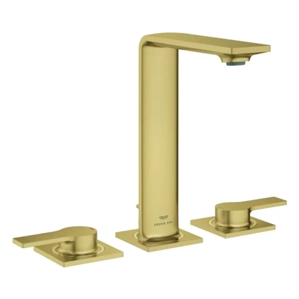 Grohe-Waschtischarmatur mit drei Teilen in gebürstetem Gold. Enthält einen hohen Auslauf und zwei Hebelgriffe auf quadratischen Bodenplatten.
