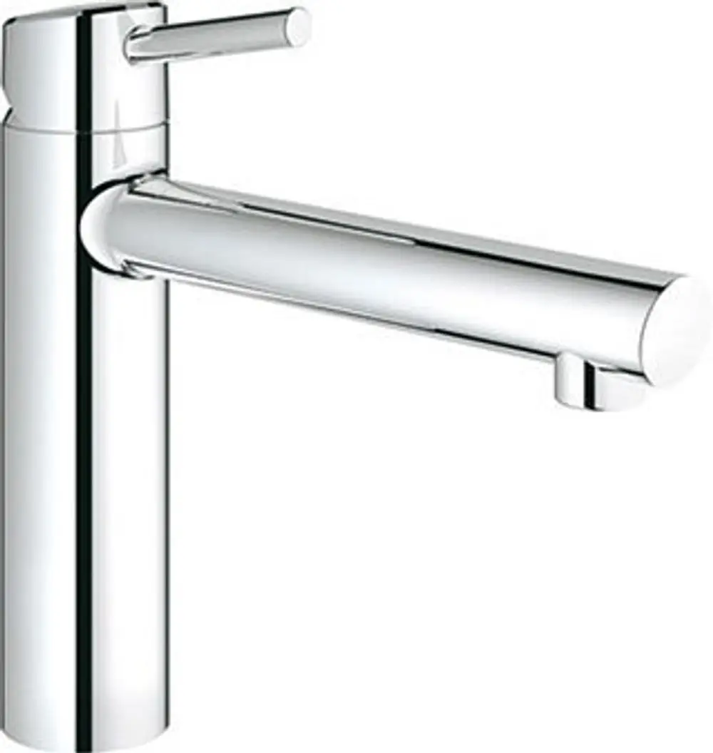 Chromfarbener Wasserhahn von Grohe mit mittellanger Auslauföffnung, geeignet für die Montage vor einem Fenster.