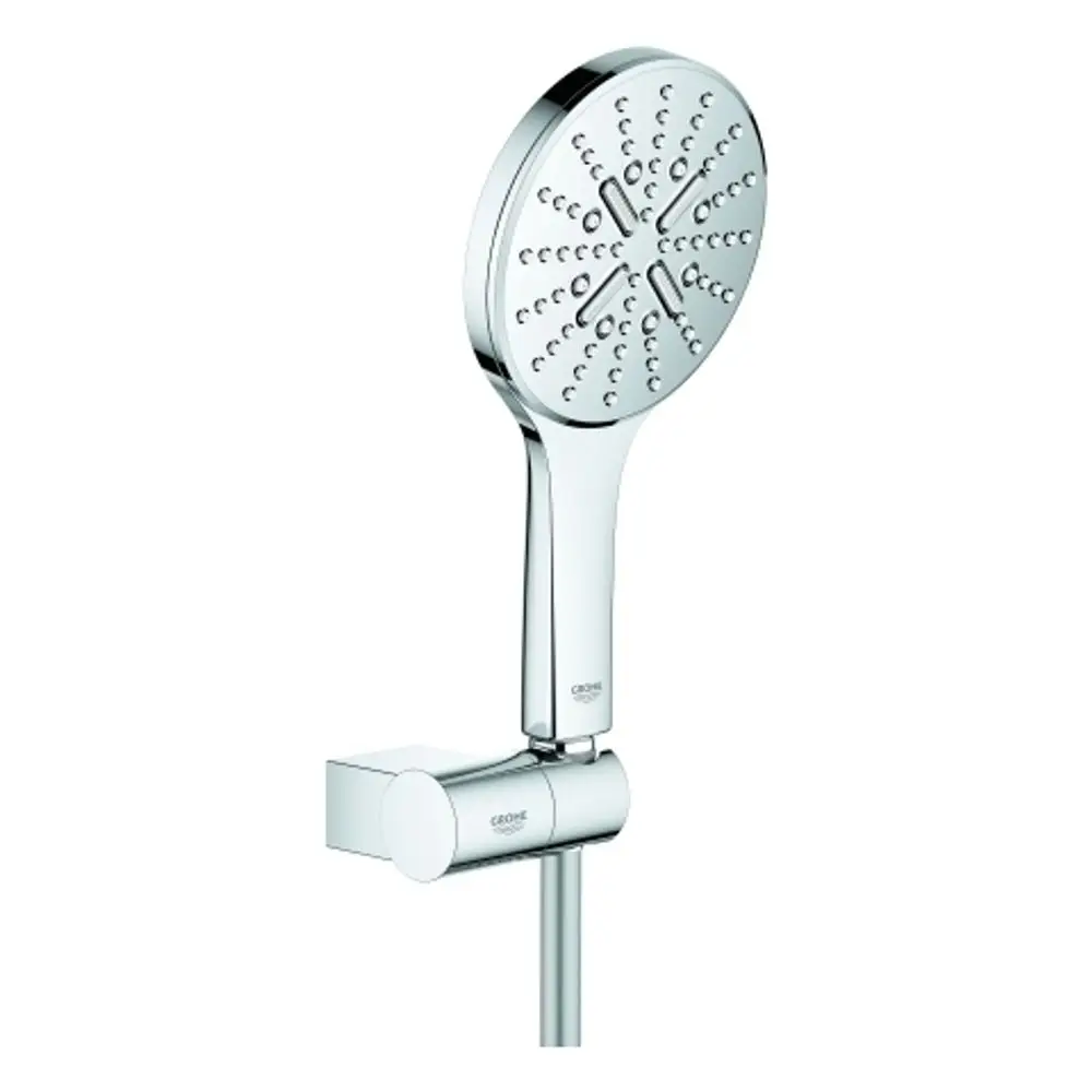 Grohe Duschkopf mit verstellbarem Wandhalter in chrom. Der Duschkopf hat ein rundes Design mit mehreren Wasserstrahloptionen.