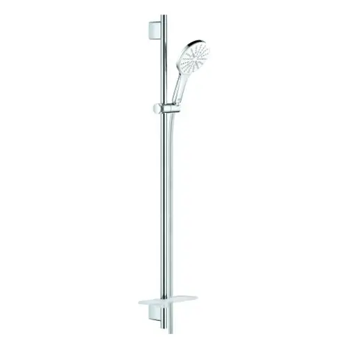 Grohe Duschsystem mit Handbrause, montiert an einer vertikalen Stange. Eine Ablage ist integriert. Das Design ist in chrom und hellen Farbnuancen gehalten.