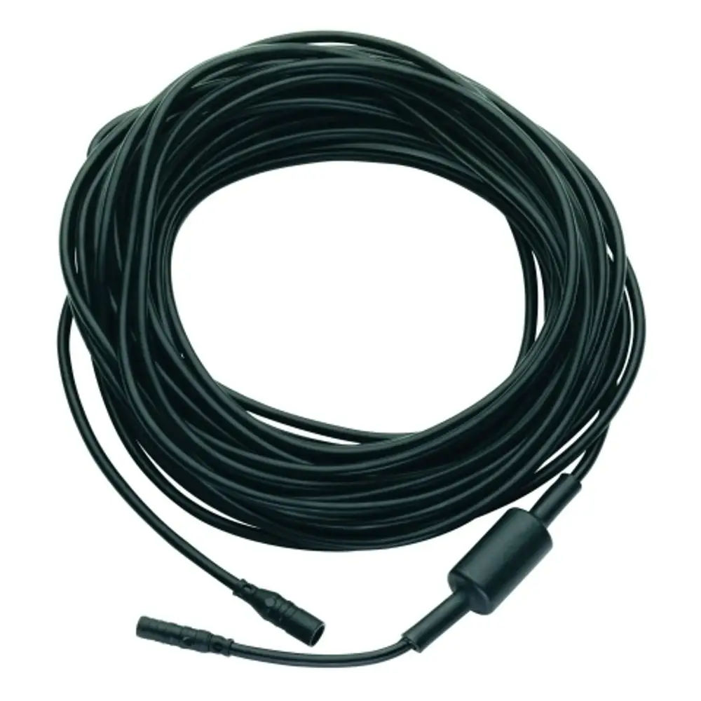 Schwarzes Verlängerungskabel von Grohe, aufgerollt, mit zwei Anschlusssteckern an den Enden. Ideal für elektrische Anwendungen.