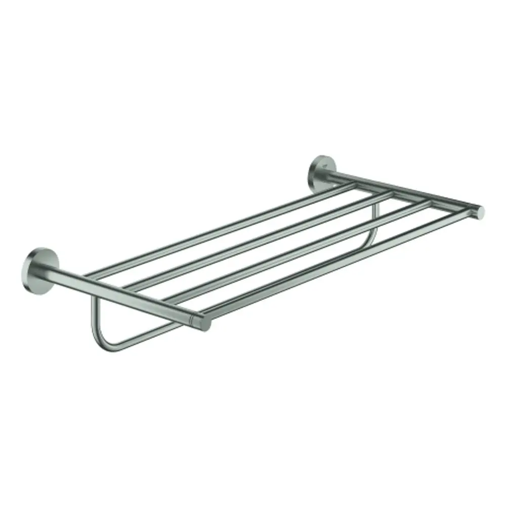 Metallischer Handtuchhalter von Grohe mit mehreren Stangen zur Aufhängung von Badetüchern, an zwei Wänden montiert, schlichte Bauweise.