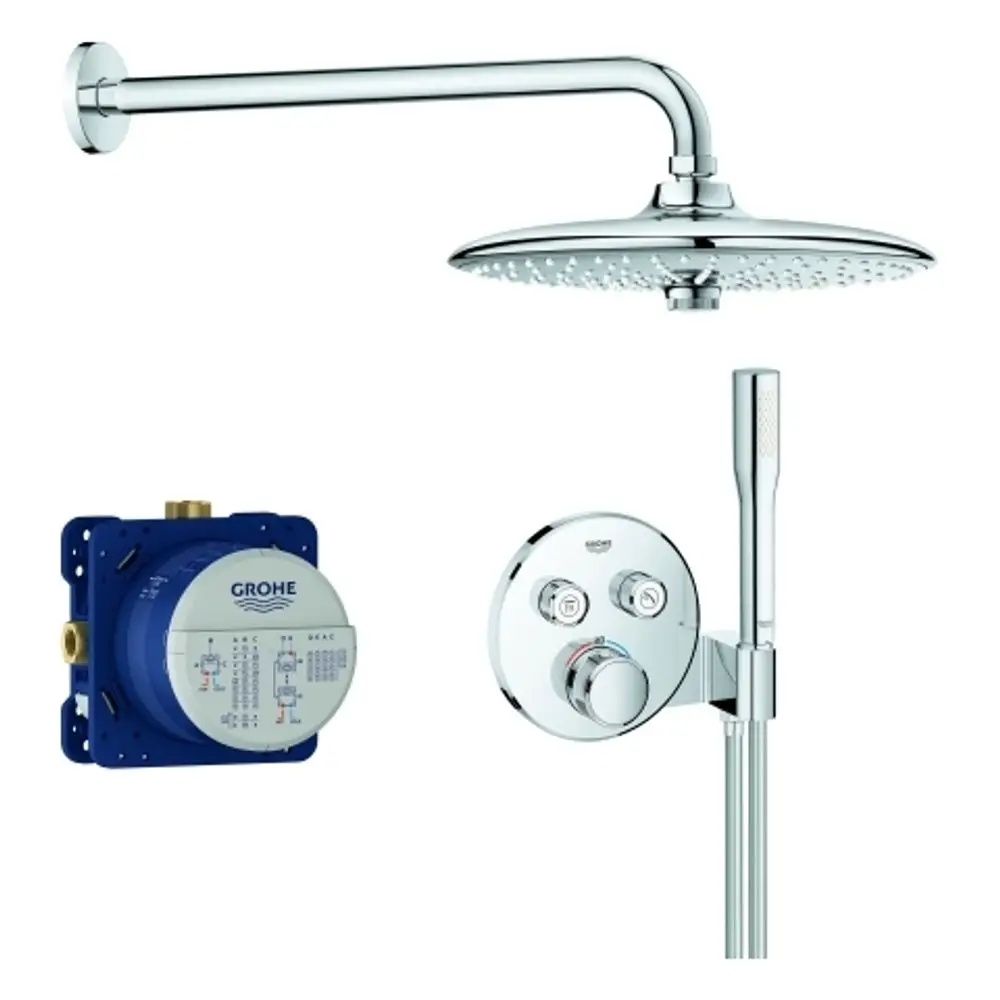 GROHE Duschsystem mit runder Kopfbrause, integriertem Thermostat und Handbrause, montiert an einer Wand, in verchromter Ausführung.