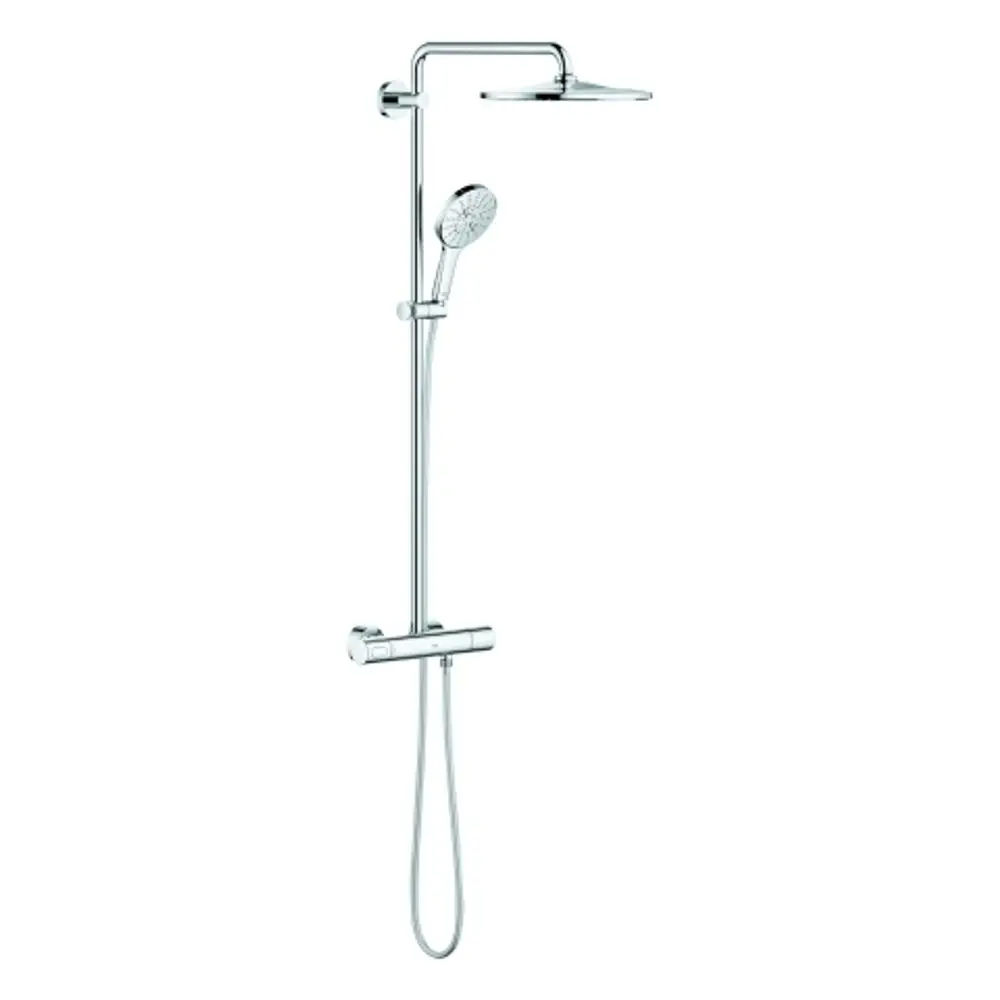 Grohe Duschsystem mit Kopfbrause und Handbrause, verchromt, an einer Wand montiert. Funktionselemente zur Temperatur- und Wassermengensteuerung sind integriert.
