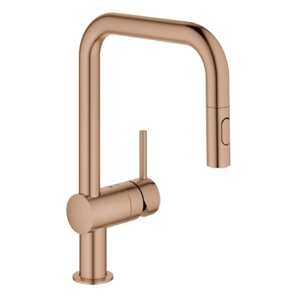 Küchenarmatur von Grohe mit U-förmigem Auslauf und Spülbrause, ausgeführt in einer warmen Sunset-Oberfläche, zentral montiert mit einem Hebel für die Bedienung.