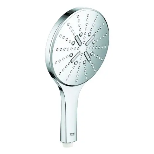 Handbrause mit runder Kopfplatte und mehreren Wasserstrahlöffnungen. Der Griff hat eine glatte Oberfläche und ist in Chromoptik gehalten. Marke: Grohe.